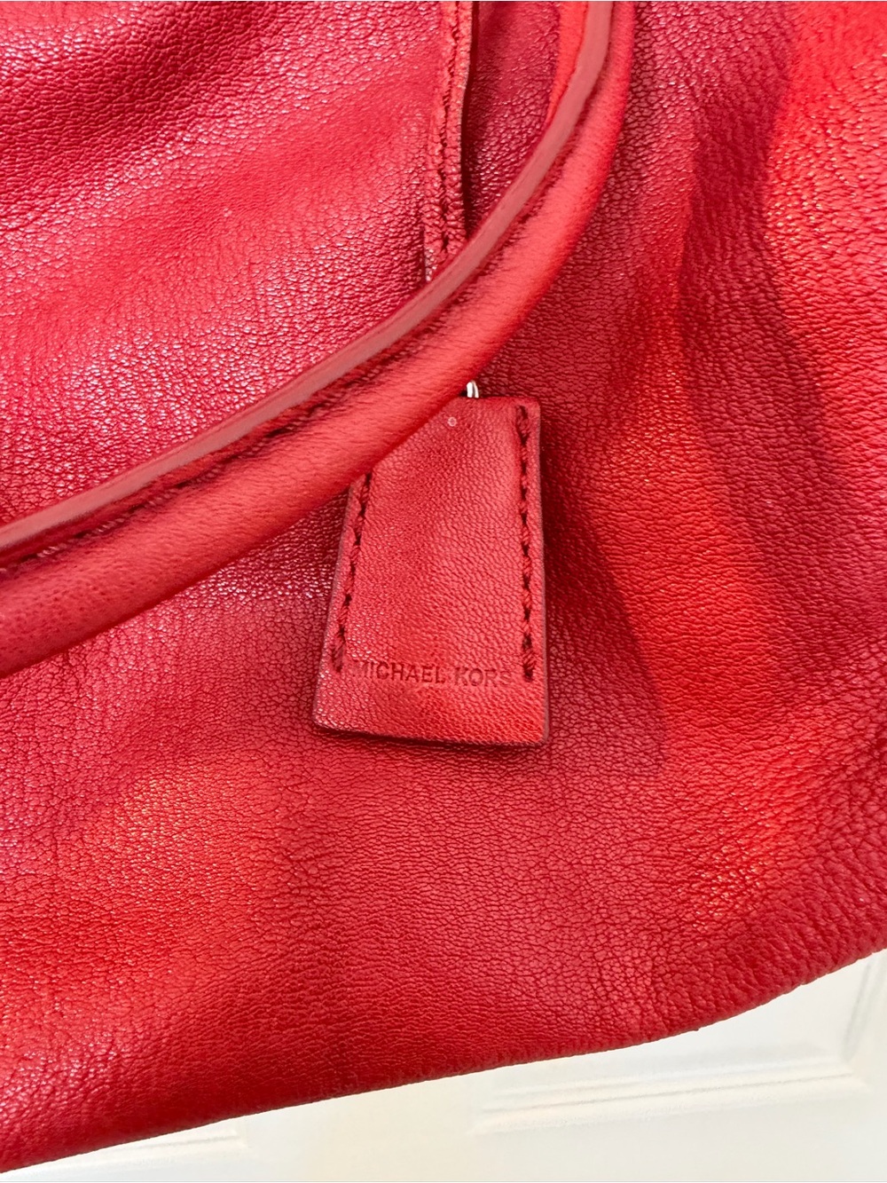 Michael Kors Red Leather Chain-Handle Shoulder Bag - Picture 3 of 15